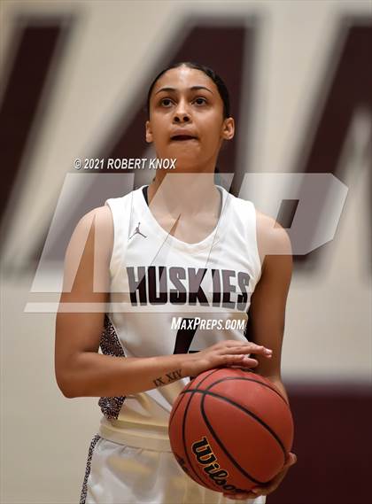 Thumbnail 1 in Perry @ Hamilton (AIA 6A Quarterfinal) photogallery.