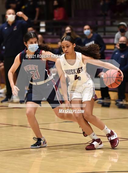 Thumbnail 2 in Perry @ Hamilton (AIA 6A Quarterfinal) photogallery.