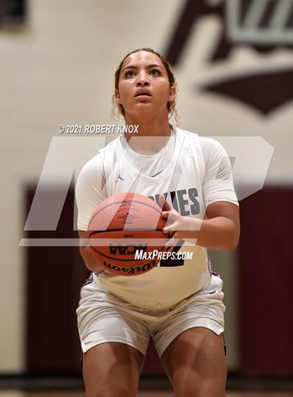 Thumbnail 2 in Perry @ Hamilton (AIA 6A Quarterfinal) photogallery.