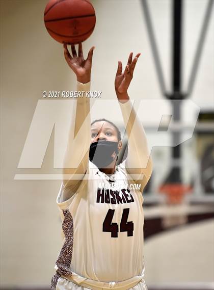 Thumbnail 2 in Perry @ Hamilton (AIA 6A Quarterfinal) photogallery.