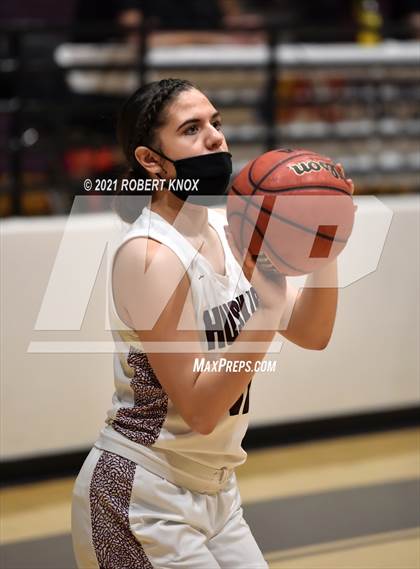 Thumbnail 1 in Perry @ Hamilton (AIA 6A Quarterfinal) photogallery.