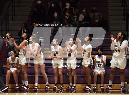 Thumbnail 1 in Perry @ Hamilton (AIA 6A Quarterfinal) photogallery.