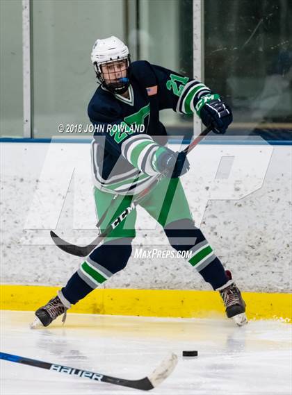 Thumbnail 3 in New Trier (White) vs Libertyville photogallery.
