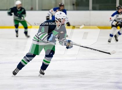Thumbnail 2 in New Trier (White) vs Libertyville photogallery.