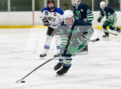 Thumbnail 2 in New Trier (White) vs Libertyville photogallery.