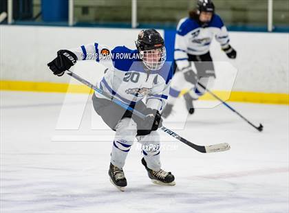 Thumbnail 1 in New Trier (White) vs Libertyville photogallery.