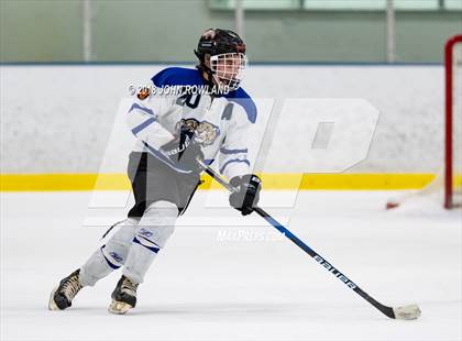 Thumbnail 2 in New Trier (White) vs Libertyville photogallery.
