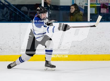 Thumbnail 2 in New Trier (White) vs Libertyville photogallery.