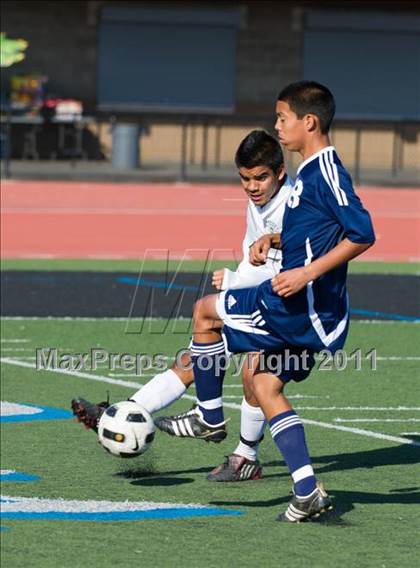 Thumbnail 3 in Dos Pueblos vs Santa Barbara (Buena New Year's Tournament) photogallery.