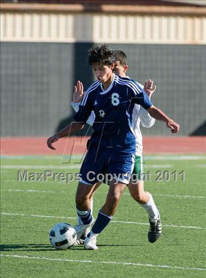 Thumbnail 1 in Dos Pueblos vs Santa Barbara (Buena New Year's Tournament) photogallery.