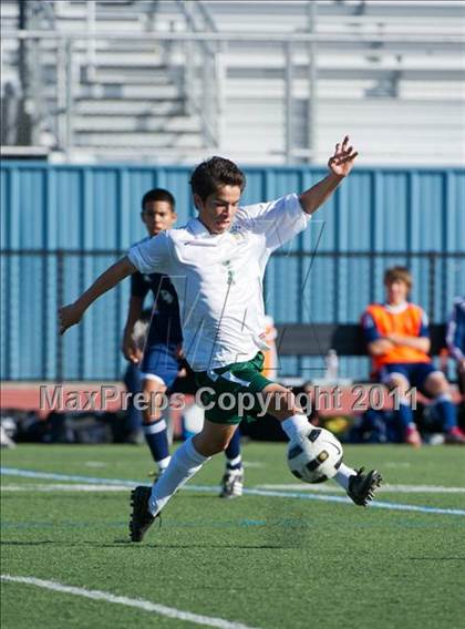 Thumbnail 2 in Dos Pueblos vs Santa Barbara (Buena New Year's Tournament) photogallery.