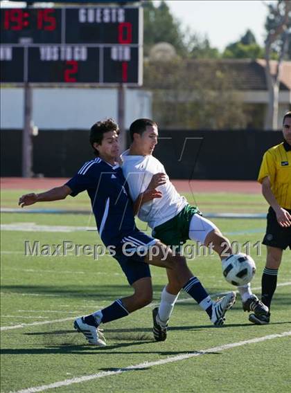 Thumbnail 2 in Dos Pueblos vs Santa Barbara (Buena New Year's Tournament) photogallery.