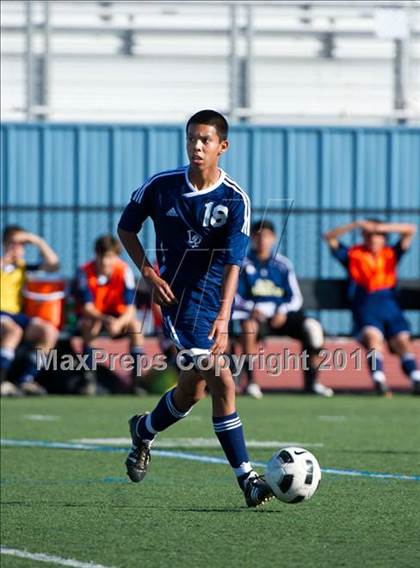 Thumbnail 1 in Dos Pueblos vs Santa Barbara (Buena New Year's Tournament) photogallery.