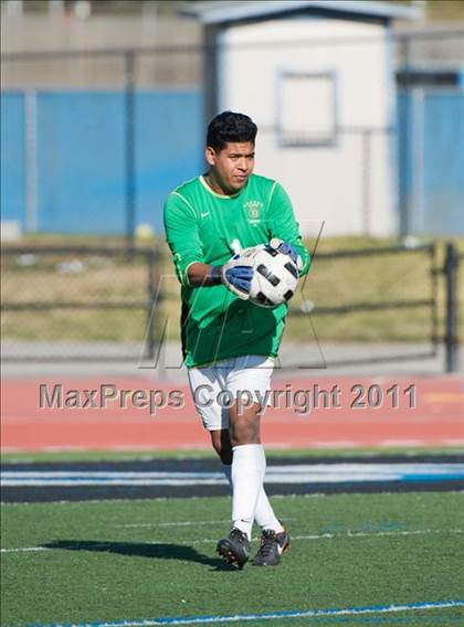 Thumbnail 3 in Dos Pueblos vs Santa Barbara (Buena New Year's Tournament) photogallery.
