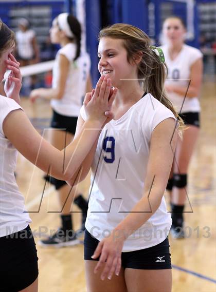 Thumbnail 3 in Andover vs Valley Center (KSHSAA 5A Sub-State Tournament) photogallery.
