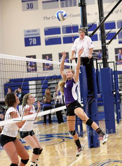 Thumbnail 1 in Andover vs Valley Center (KSHSAA 5A Sub-State Tournament) photogallery.