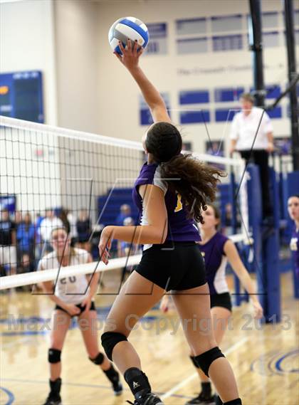 Thumbnail 1 in Andover vs Valley Center (KSHSAA 5A Sub-State Tournament) photogallery.