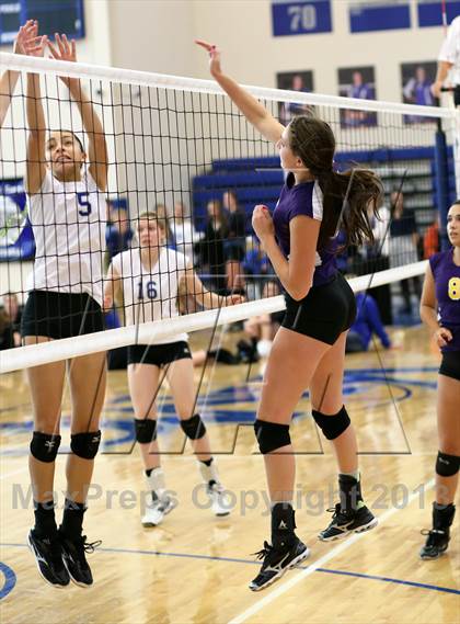 Thumbnail 1 in Andover vs Valley Center (KSHSAA 5A Sub-State Tournament) photogallery.