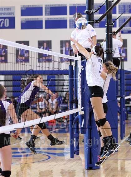 Thumbnail 1 in Andover vs Valley Center (KSHSAA 5A Sub-State Tournament) photogallery.