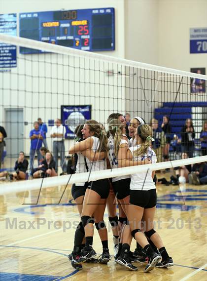 Thumbnail 3 in Andover vs Valley Center (KSHSAA 5A Sub-State Tournament) photogallery.