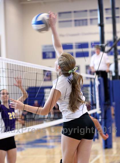 Thumbnail 3 in Andover vs Valley Center (KSHSAA 5A Sub-State Tournament) photogallery.