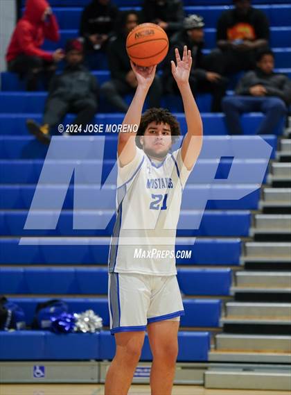 Thumbnail 3 in Mountain House vs Inderkum photogallery.