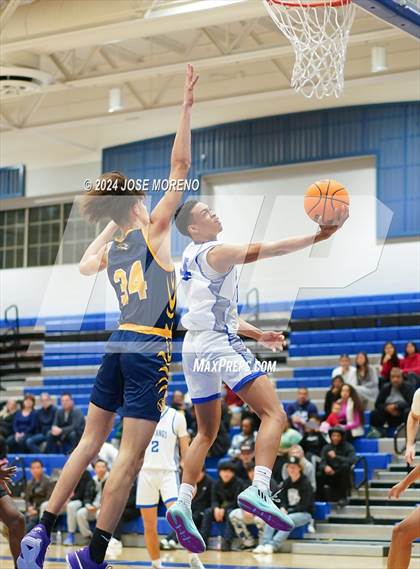 Thumbnail 2 in Mountain House vs Inderkum photogallery.