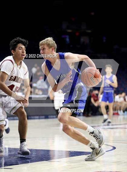Thumbnail 1 in Desert Christian vs San Miguel (MLK Basketball Classic) photogallery.
