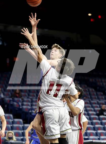 Thumbnail 1 in Desert Christian vs San Miguel (MLK Basketball Classic) photogallery.