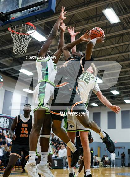 Thumbnail 3 in Iowa United vs Prolific Prep (Made Hoops - Miami Tip-Off) photogallery.