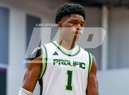 Thumbnail 1 in Iowa United vs Prolific Prep (Made Hoops - Miami Tip-Off) photogallery.