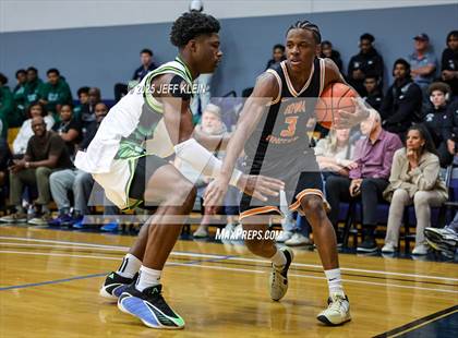Thumbnail 2 in Iowa United vs Prolific Prep (Made Hoops - Miami Tip-Off) photogallery.