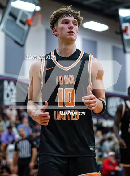 Thumbnail 3 in Iowa United vs Prolific Prep (Made Hoops - Miami Tip-Off) photogallery.