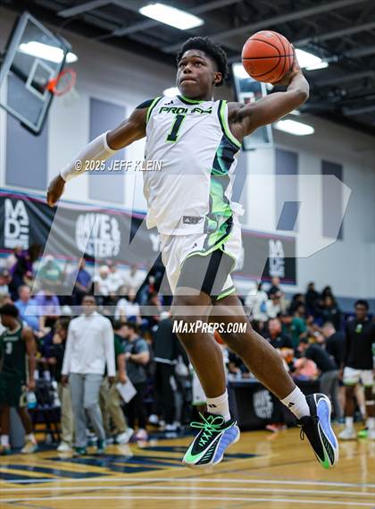 Thumbnail 2 in Iowa United vs Prolific Prep (Made Hoops - Miami Tip-Off) photogallery.