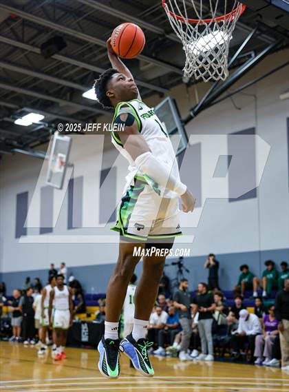 Thumbnail 2 in Iowa United vs Prolific Prep (Made Hoops - Miami Tip-Off) photogallery.