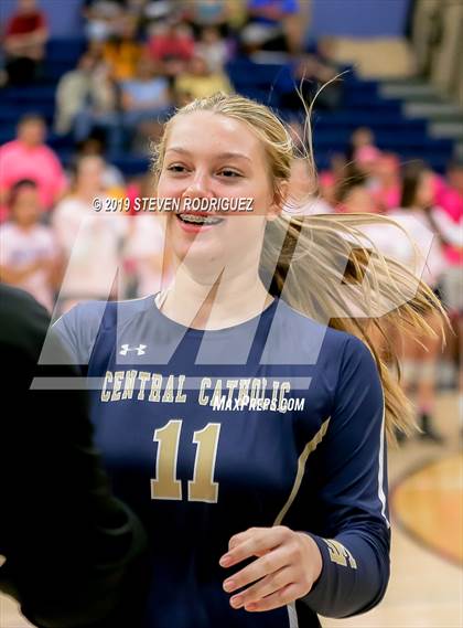 Thumbnail 1 in Kimball @ Central Catholic photogallery.
