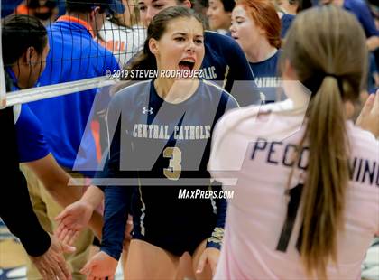 Thumbnail 3 in Kimball @ Central Catholic photogallery.