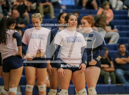 Thumbnail 2 in Kimball @ Central Catholic photogallery.