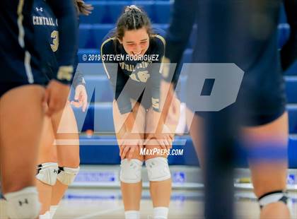 Thumbnail 3 in Kimball @ Central Catholic photogallery.