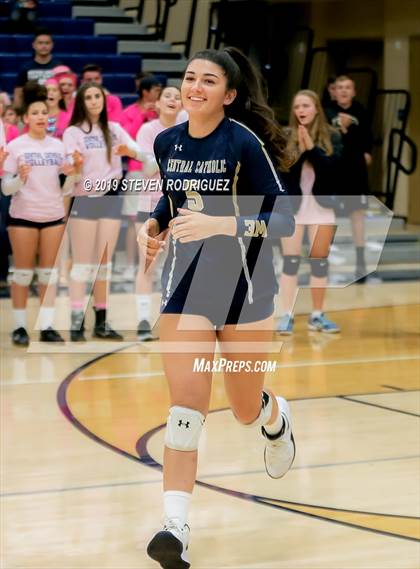 Thumbnail 1 in Kimball @ Central Catholic photogallery.