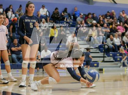 Thumbnail 1 in Kimball @ Central Catholic photogallery.