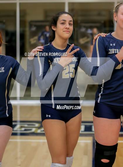 Thumbnail 2 in Kimball @ Central Catholic photogallery.