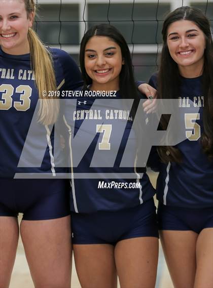 Thumbnail 2 in Kimball @ Central Catholic photogallery.