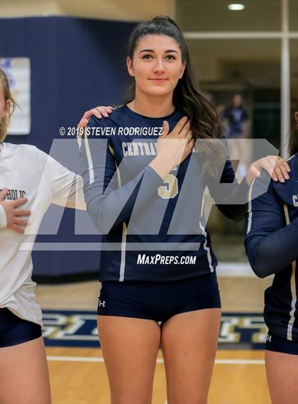 Thumbnail 3 in Kimball @ Central Catholic photogallery.
