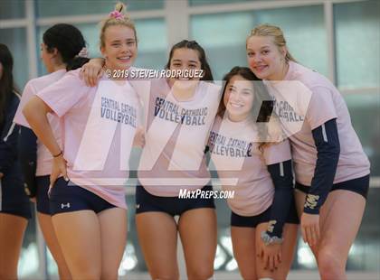 Thumbnail 2 in Kimball @ Central Catholic photogallery.