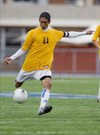 Thumbnail 3 in West vs Loyola (CIF SS Playoffs) photogallery.