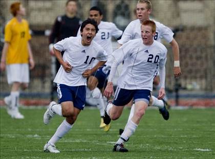 Thumbnail 2 in West vs Loyola (CIF SS Playoffs) photogallery.