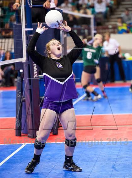 Thumbnail 1 in Bayfield vs. Lamar (CHSAA 3A Pool 1) photogallery.