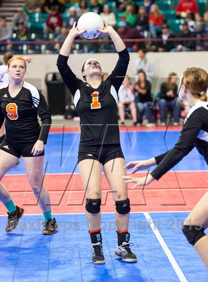 Thumbnail 1 in Bayfield vs. Lamar (CHSAA 3A Pool 1) photogallery.