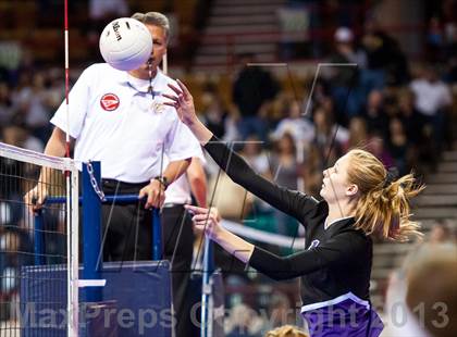 Thumbnail 3 in Bayfield vs. Lamar (CHSAA 3A Pool 1) photogallery.